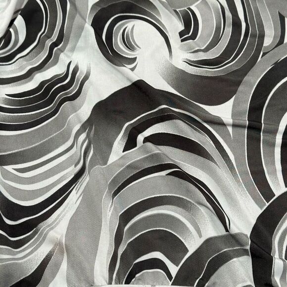 Lily White V-Neck Back, Grey, Women’s White Blouse | Size Medium - Picture 8 of 11